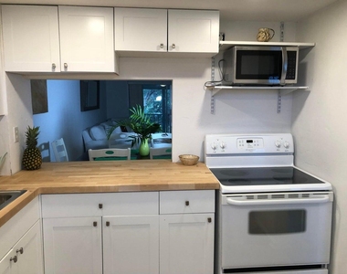 9826 Marina Boulevard - Photo Thumbnail 9