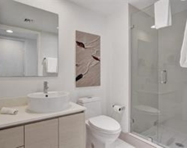 2602 E Hallandale Beach - Photo Thumbnail 12