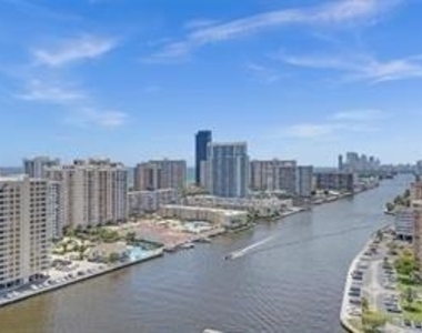 2602 E Hallandale Beach - Photo Thumbnail 17