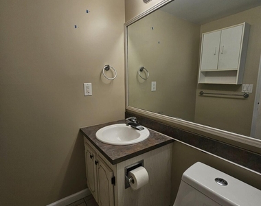 289 Camden L - Photo Thumbnail 14
