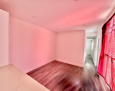 357 Hunting Club Avenue - Photo Thumbnail 7