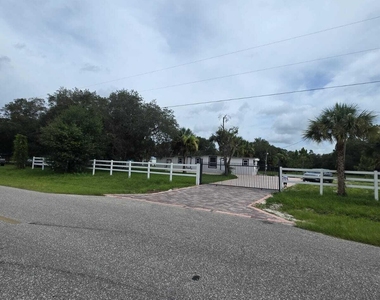 357 Hunting Club Avenue - Photo Thumbnail 40