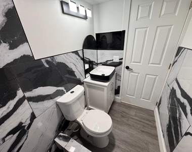 357 Hunting Club Avenue - Photo Thumbnail 16