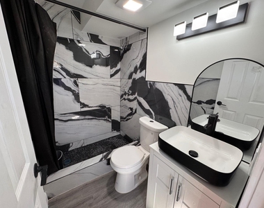 357 Hunting Club Avenue - Photo Thumbnail 17