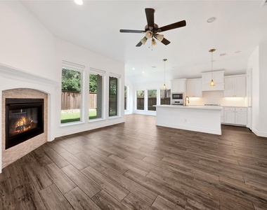8509 Lake Arrowhead Trail - Photo Thumbnail 1