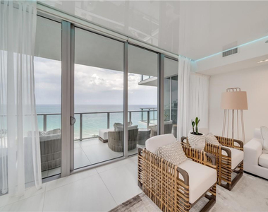 2200 N Ocean Boulevard - Photo Thumbnail 1
