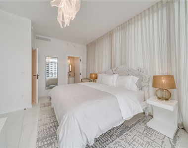 2200 N Ocean Boulevard - Photo Thumbnail 26