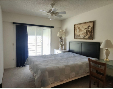 158 Preston Way - Photo Thumbnail 2