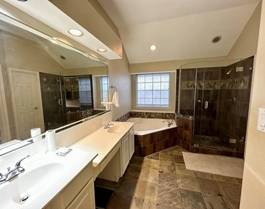2013 Saint Anne Drive - Photo Thumbnail 19