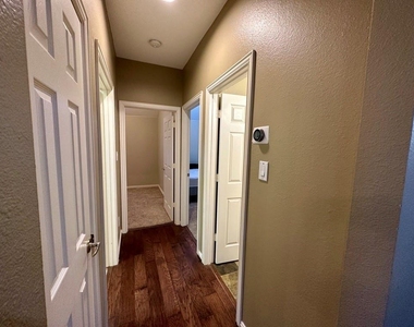 2013 Saint Anne Drive - Photo Thumbnail 13
