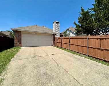 2013 Saint Anne Drive - Photo Thumbnail 31