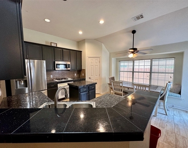 2013 Saint Anne Drive - Photo Thumbnail 12