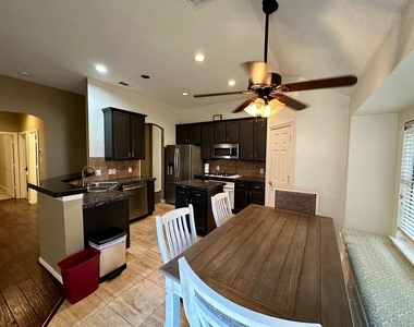 2013 Saint Anne Drive - Photo Thumbnail 9