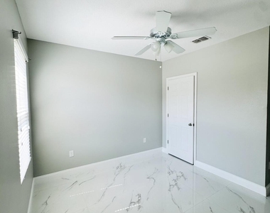 2251 Sw Garfield Drive Sw - Photo Thumbnail 23