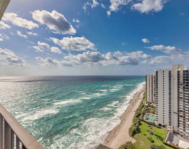 5420 N Ocean Drive - Photo Thumbnail 35