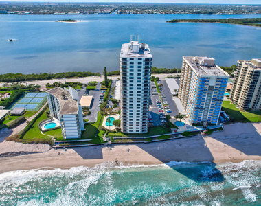 5420 N Ocean Drive - Photo Thumbnail 45