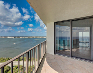 5420 N Ocean Drive - Photo Thumbnail 43