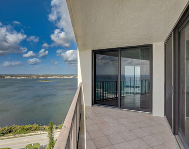 5420 N Ocean Drive - Photo Thumbnail 41