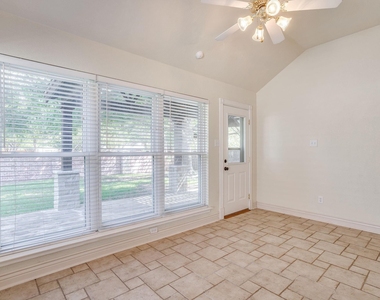 4409 New Meadow Drive - Photo Thumbnail 7