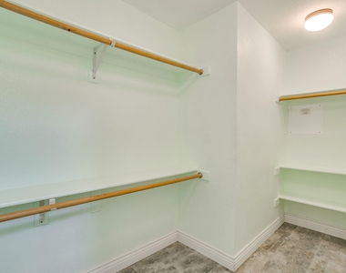 4409 New Meadow Drive - Photo Thumbnail 12
