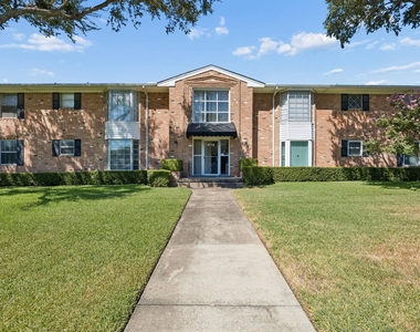 4719 Skillman Street - Photo Thumbnail 19
