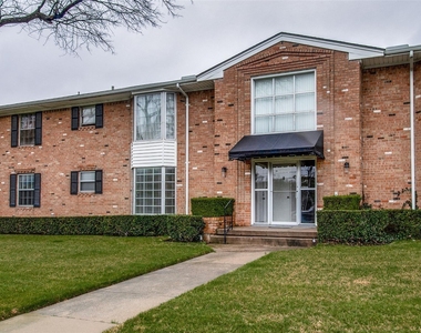 4719 Skillman Street - Photo Thumbnail 18