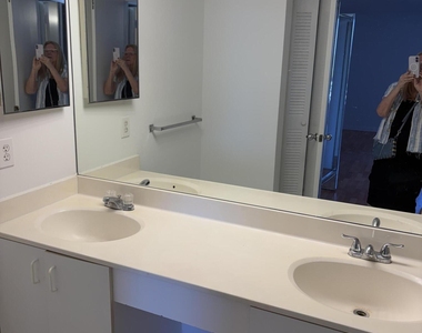 3300 Ne 191st Street - Photo Thumbnail 5