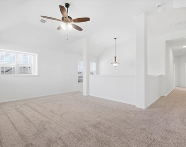 229 Clairmont Drive - Photo Thumbnail 22