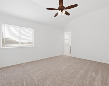 229 Clairmont Drive - Photo Thumbnail 30