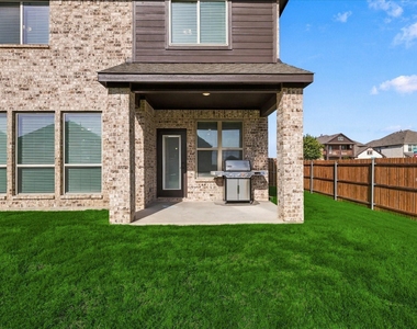 229 Clairmont Drive - Photo Thumbnail 36