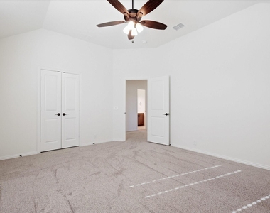 229 Clairmont Drive - Photo Thumbnail 33