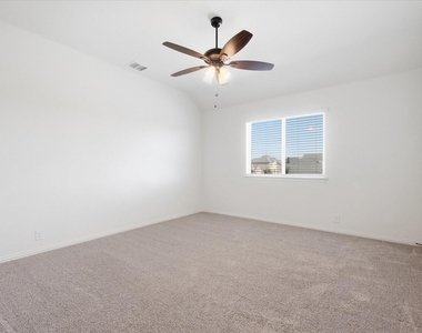 229 Clairmont Drive - Photo Thumbnail 27
