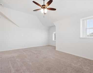 229 Clairmont Drive - Photo Thumbnail 21