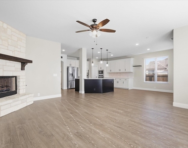 229 Clairmont Drive - Photo Thumbnail 7