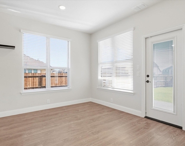 229 Clairmont Drive - Photo Thumbnail 13