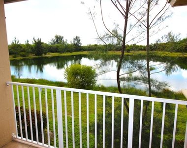 1145 Golden Lakes Boulevard - Photo Thumbnail 28