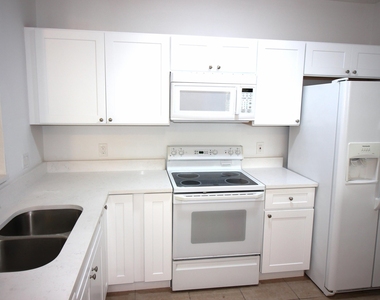 1145 Golden Lakes Boulevard - Photo Thumbnail 18