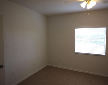 1145 Golden Lakes Boulevard - Photo Thumbnail 36