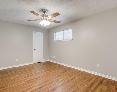 6528 Winifred Drive - Photo Thumbnail 16