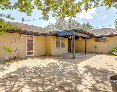 6528 Winifred Drive - Photo Thumbnail 20