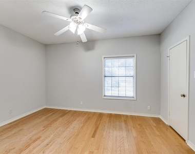 6123 Oram Street - Photo Thumbnail 7