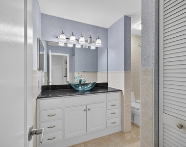 10765 Cleary Boulevard - Photo Thumbnail 18