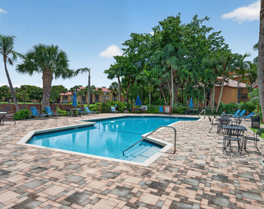 10765 Cleary Boulevard - Photo Thumbnail 32