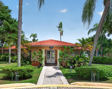 10765 Cleary Boulevard - Photo Thumbnail 28