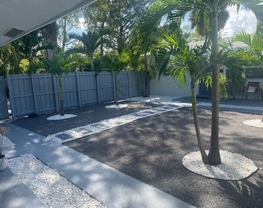 275 Nw 32nd Street - Photo Thumbnail 7