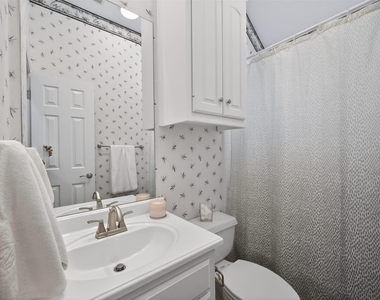 1507 Hunters Creek Drive - Photo Thumbnail 19