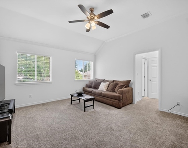 1507 Hunters Creek Drive - Photo Thumbnail 17
