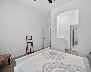 1507 Hunters Creek Drive - Photo Thumbnail 29
