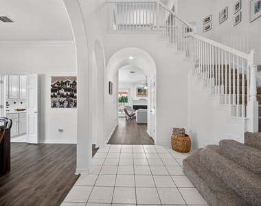 1507 Hunters Creek Drive - Photo Thumbnail 1