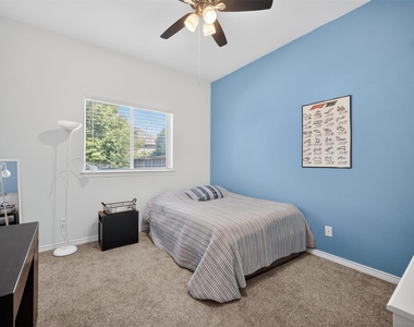 1507 Hunters Creek Drive - Photo Thumbnail 14